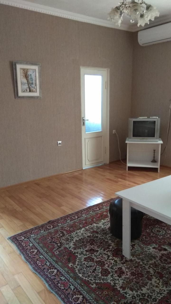 Iren Apartment Batumi Exterior photo